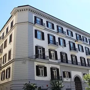 Apartment Duomo, Naples